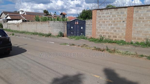 100*100 Residential Plot for Sale