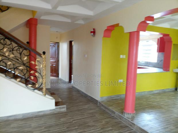 5bdrm Maisonette in Karuguru, Kivuli, Kamakis for rent
