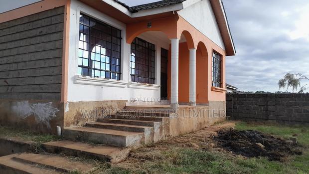 3bdrm Bungalow in Pinewood Estate, Kenyatta Road / Theta for sale