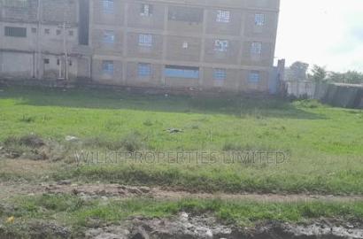 Very Prime 100*100 Commercial Plot for Sale