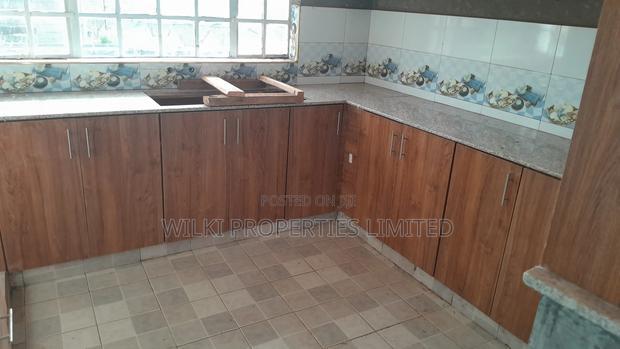 3bdrm Bungalow in Pinewood Estate, Kenyatta Road / Theta for sale