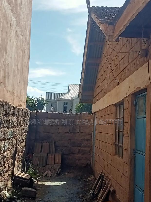 3 Bedrooms Bungalows