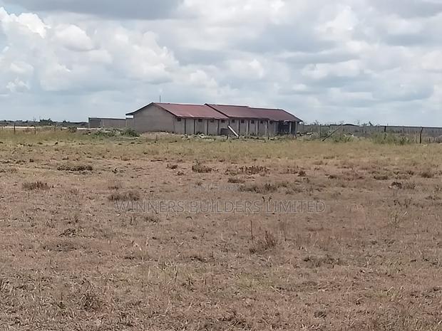 100 by 100 Plot for Sale at Ruai