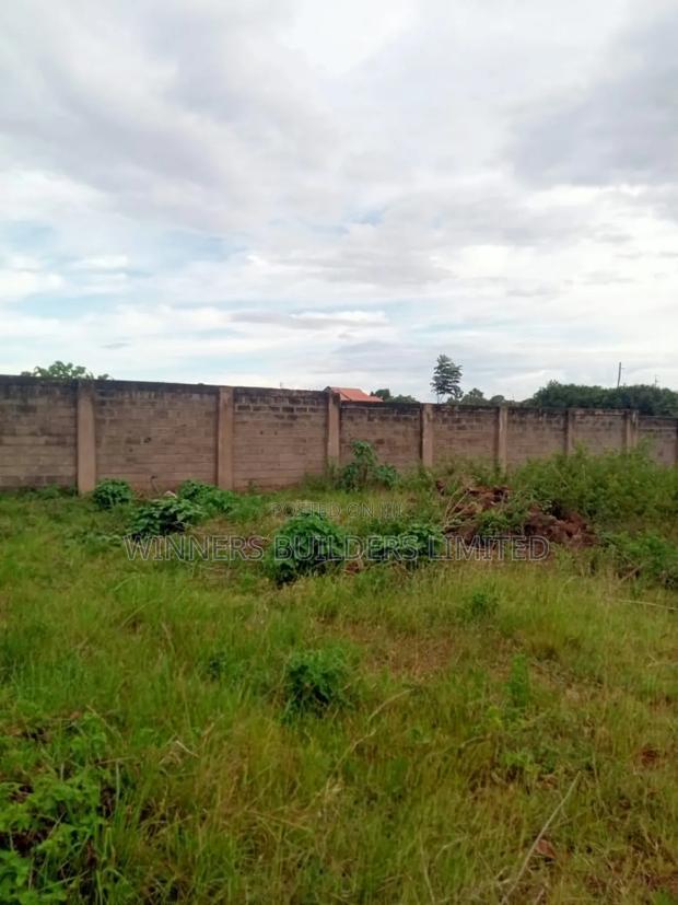 1 Acre for Sale at Njomoko