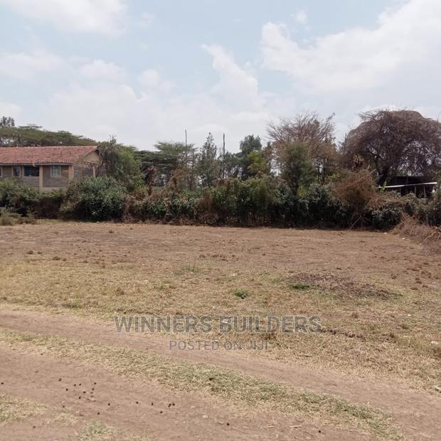 100 by 100 Plot for Sale