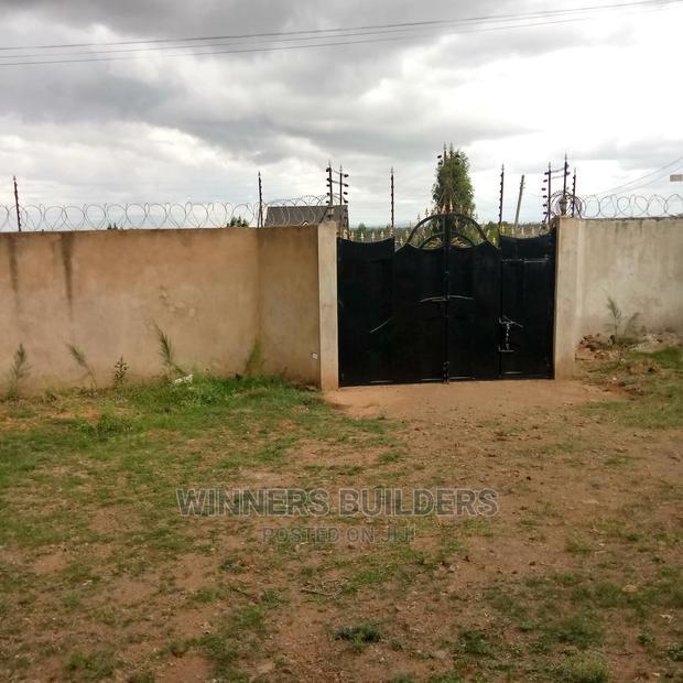 3bdrm Maisonette in Kiambu County, Ruai for Sale