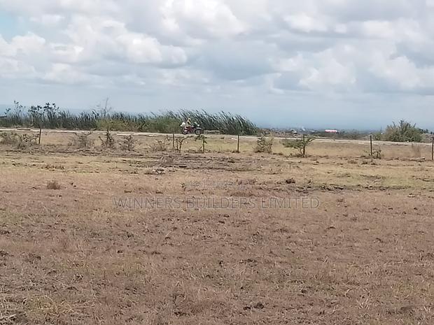 100 by 100 Plot for Sale at Ruai