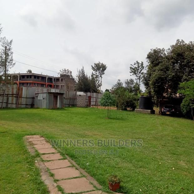 1/2 Acre for Sale at Thome Estate