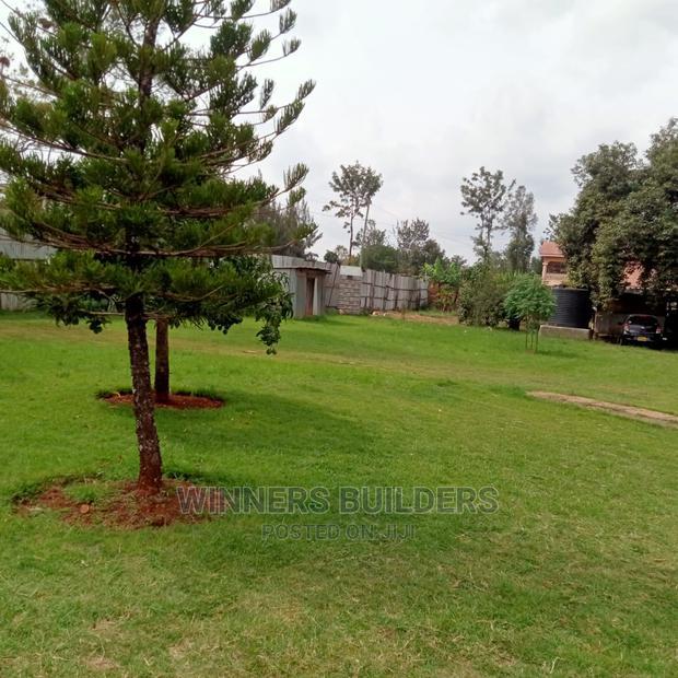 1/2 Acre for Sale at Thome Estate