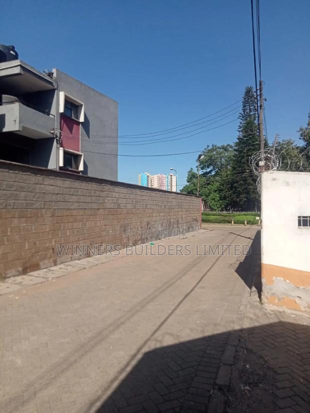 1/2 Acre for Sale at Ngara