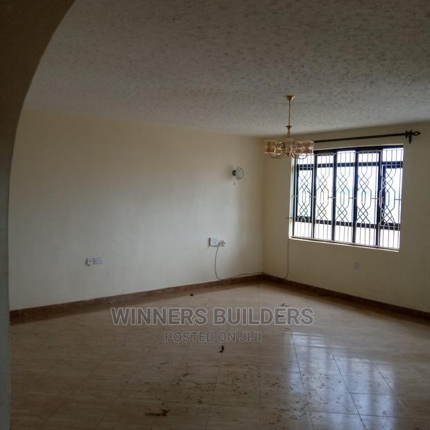 3bdrm Maisonette in Kiambu County, Ruai for Sale