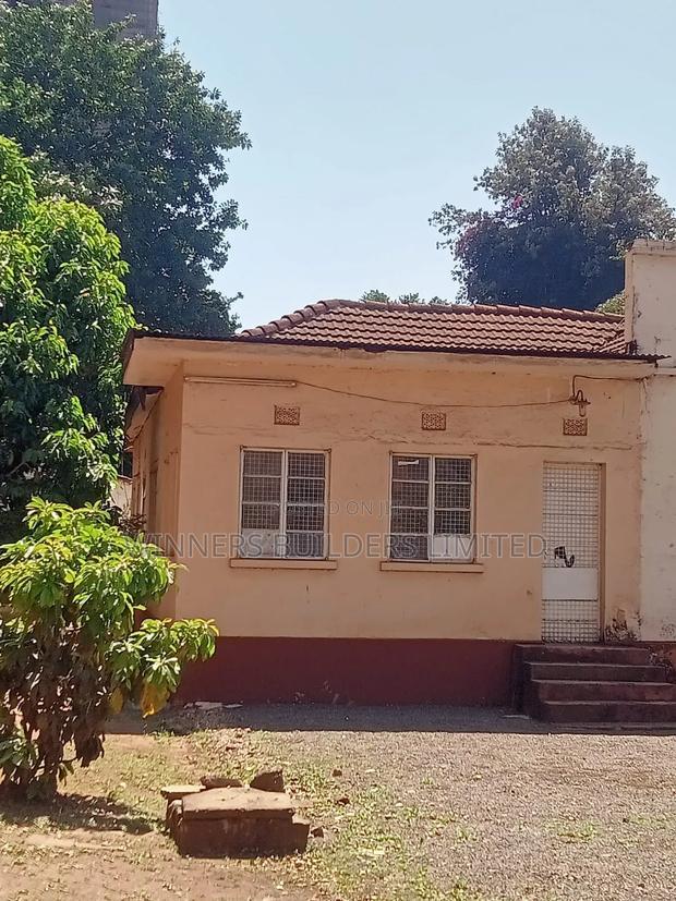 1/2 Acre for Sale at Westland Muthithi Road