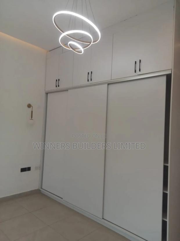 5bdrm Maisonette in Ngoingwa Estate for sale