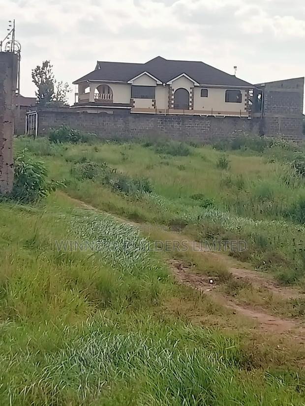 50 by 100 for Sale at Mwihoko Kizito