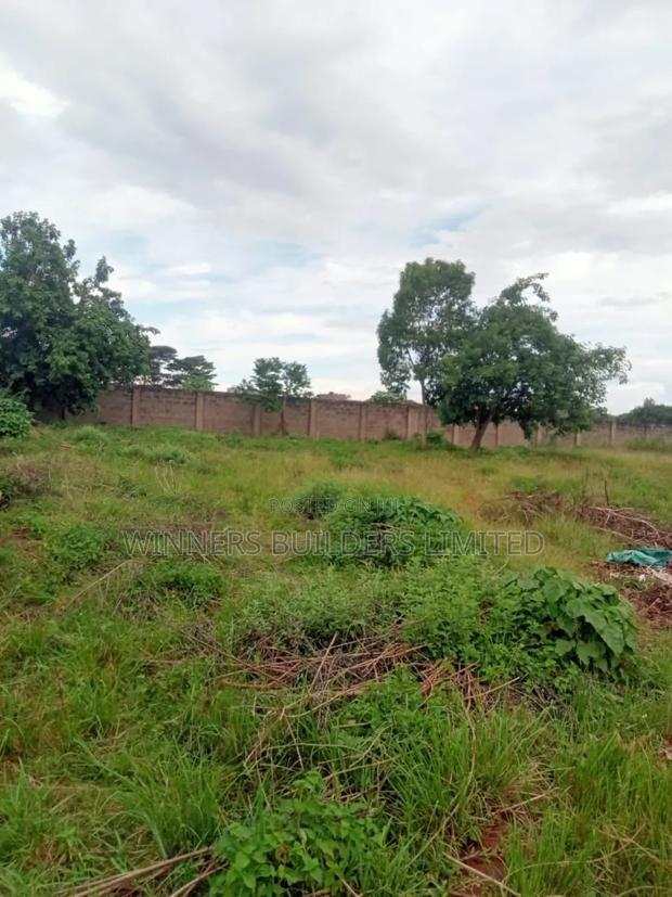 1 Acre for Sale at Njomoko
