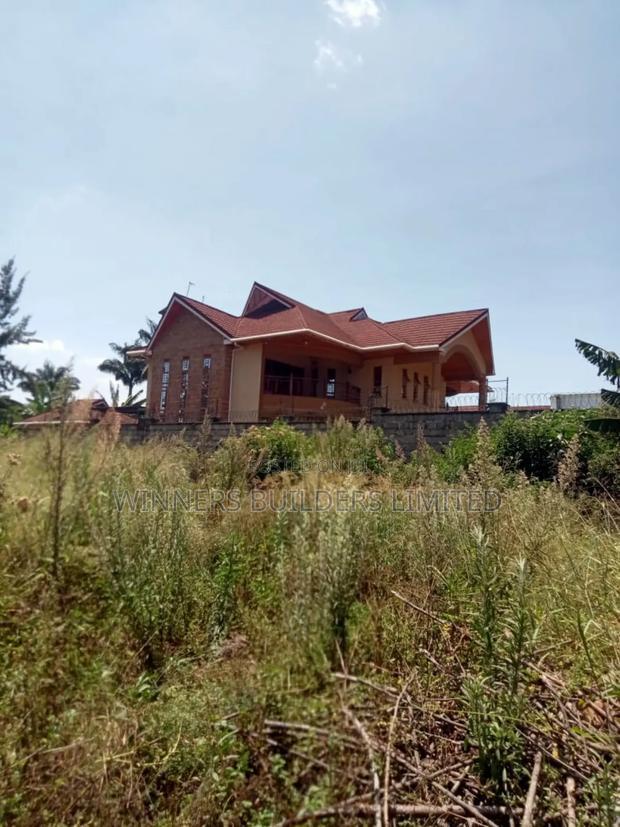 1/2 Acre for Sale at Kiu Kenda