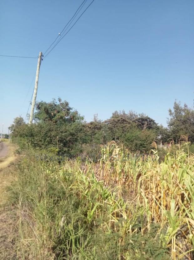 Selling 100*100 Plot at Kangundo Road Block 10