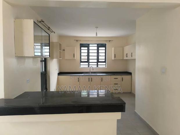 5bdrm Maisonette in Epz Estate, Kitengela for sale