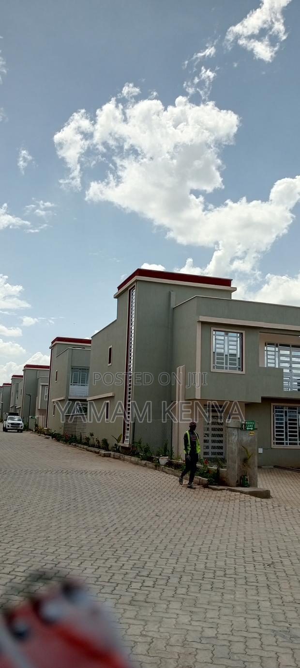 4bdrm Mansion in Muingai, Kitengela for sale