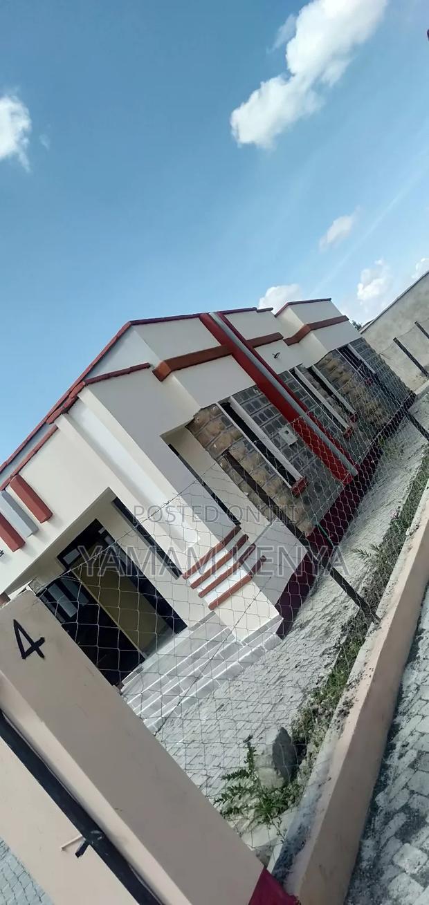 3bdrm Mansion in Muigai Kitengela for sale
