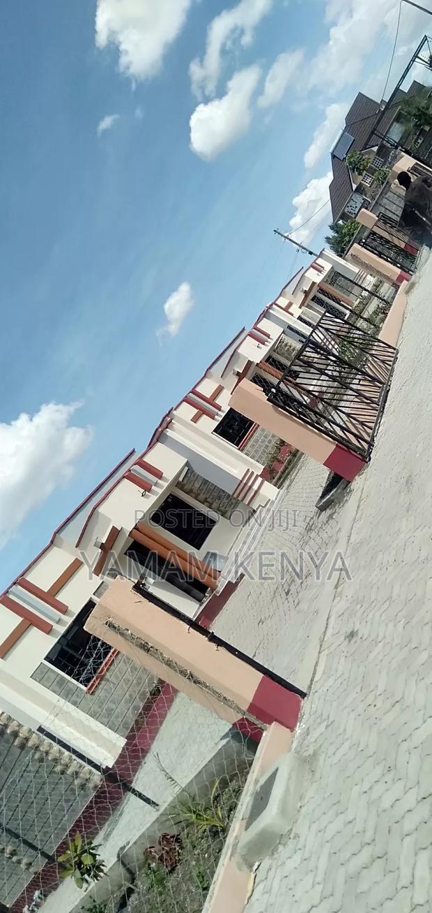 3bdrm Mansion in Muigai Kitengela for sale