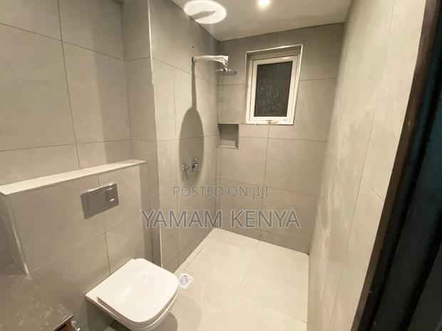 3bdrm Apartment in Korompoi, Kitengela for sale