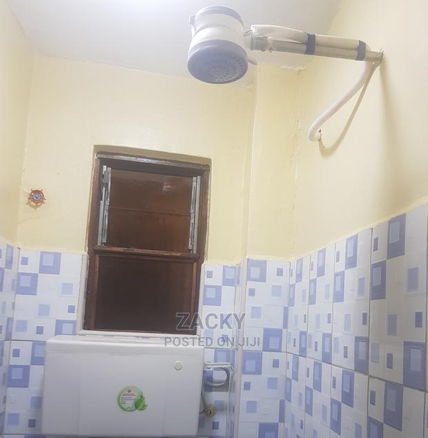 1bdrm Bedsitter in Adams Arcade Posta, Jamhuri Estate for rent