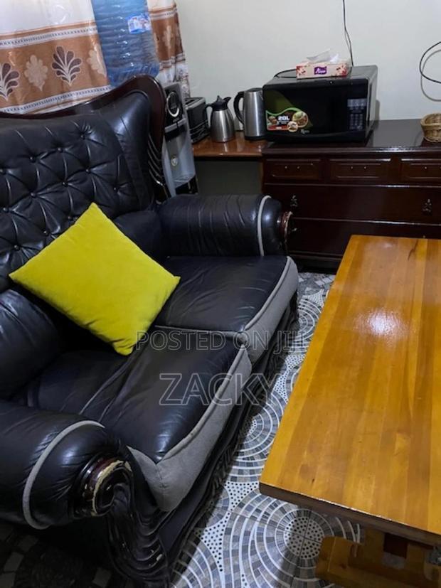 Furnished Mini Flat in Ole Odume, Junction, Valley Arcade for rent