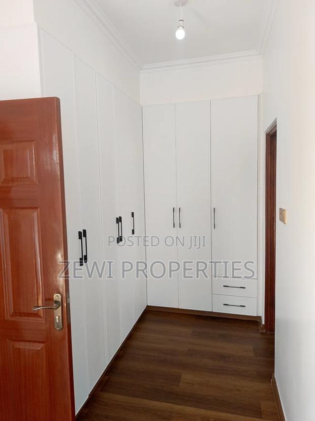 4bdrm Mansion in Ngong, Kibiku for sale