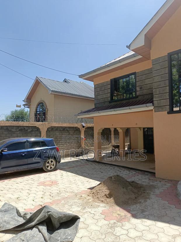 3bdrm Maisonette in Matasia for rent