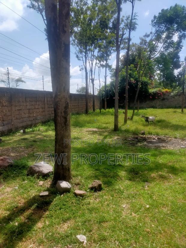 1/4 Acre Plot's Karen, Kerarapon .