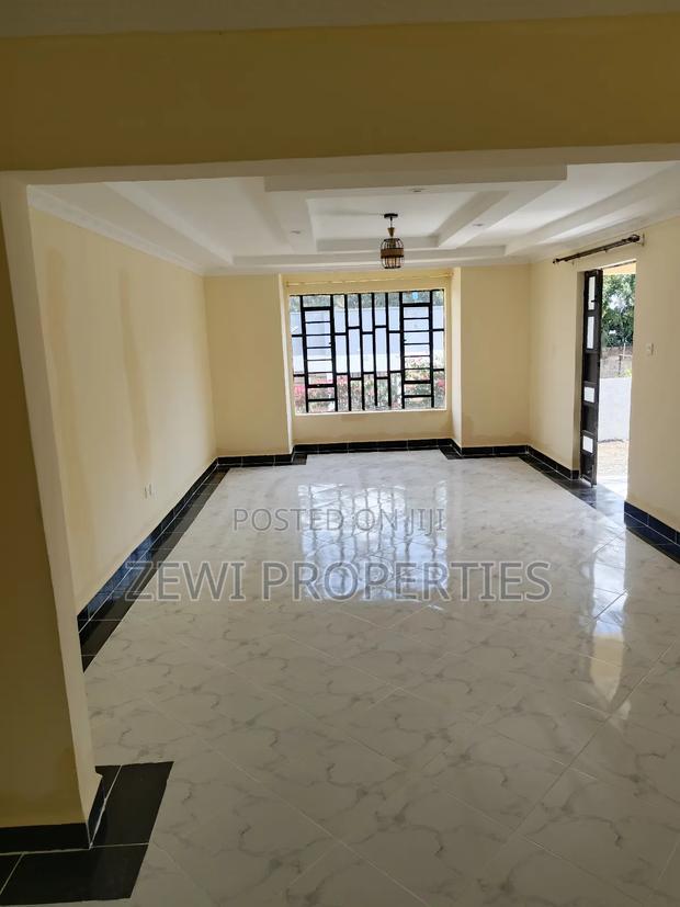 3bdrm Bungalow in Matasia for sale