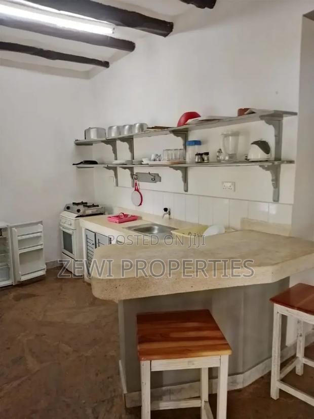 Furnished 2bdrm Apartment in Beach Road, Ukunda for sale