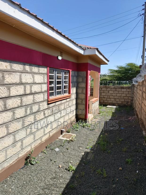 3bdrm Bungalow in Kiserian for sale