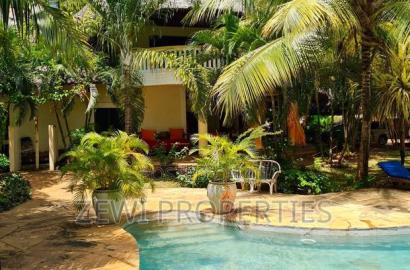 Furnished 5bdrm Villa in Diani for sale