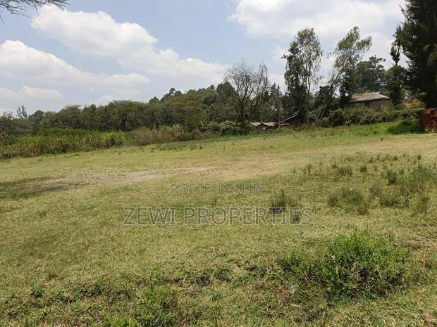 1 Acre Commercial Karen End
