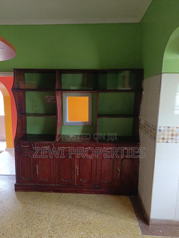 3bdrm Bungalow in Oluulua for sale