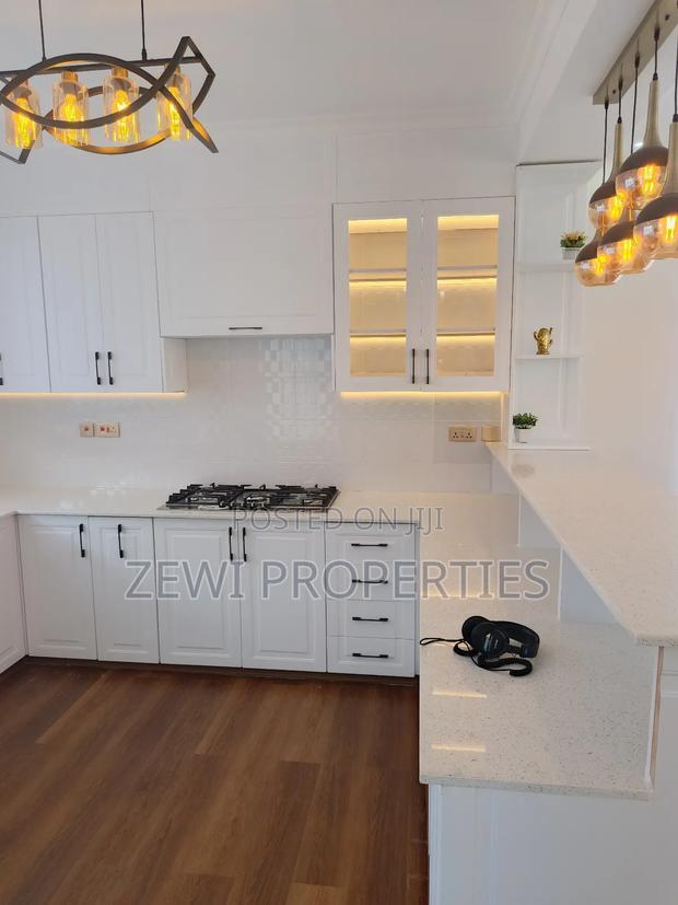 4bdrm Mansion in Ngong, Kibiku for sale