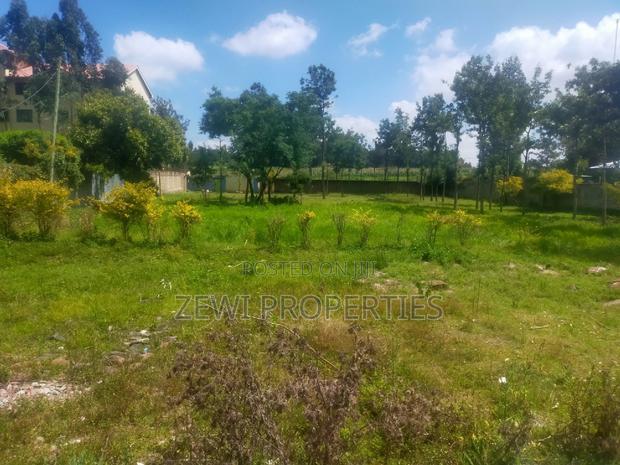 1/4 Acre Plot's Karen, Kerarapon .