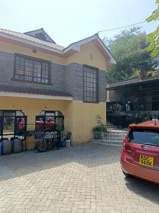 3bdrm Maisonette in Matasia for sale