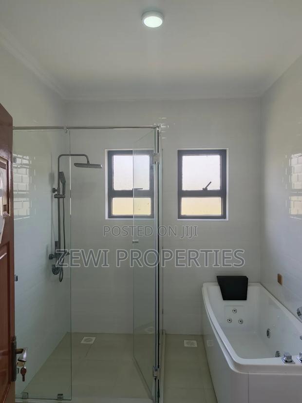 4bdrm Mansion in Ngong, Kibiku for sale