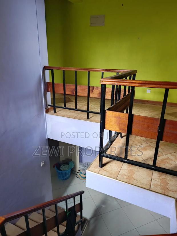 5bdrm Mansion in Moibo Road Upper, Ngong for sale