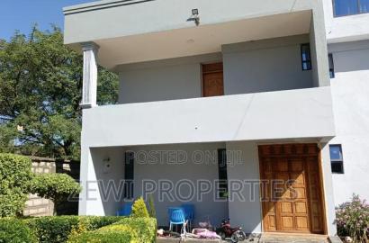 6bdrm Mansion in Kerarapon Dr for sale