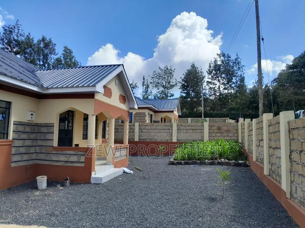 3bdrm Bungalow in Kisearan, Matasia for sale