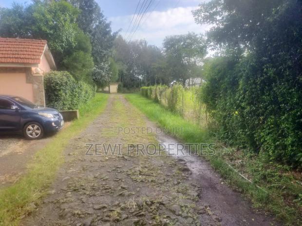 1 Acre Plot,Kisembe Road