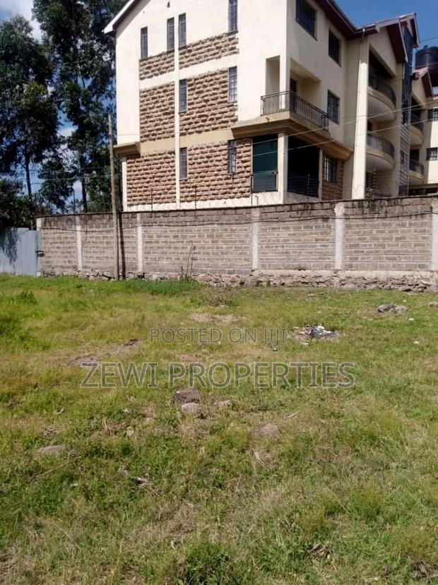 1/4 Acre Plot's Karen, Kerarapon .