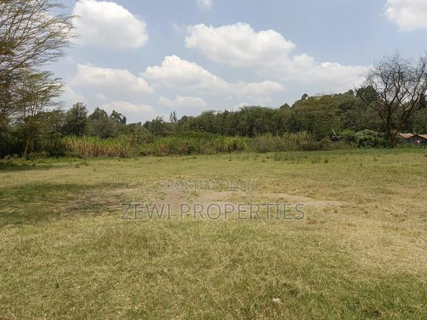 1 Acre Commercial Karen End