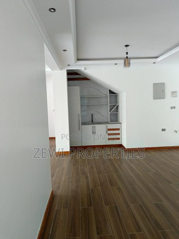4bdrm Mansion in Karen for rent