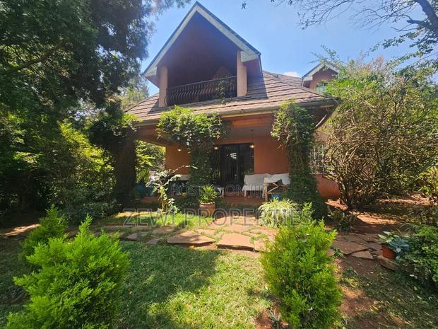 3bdrm Maisonette in Kerarapon for sale