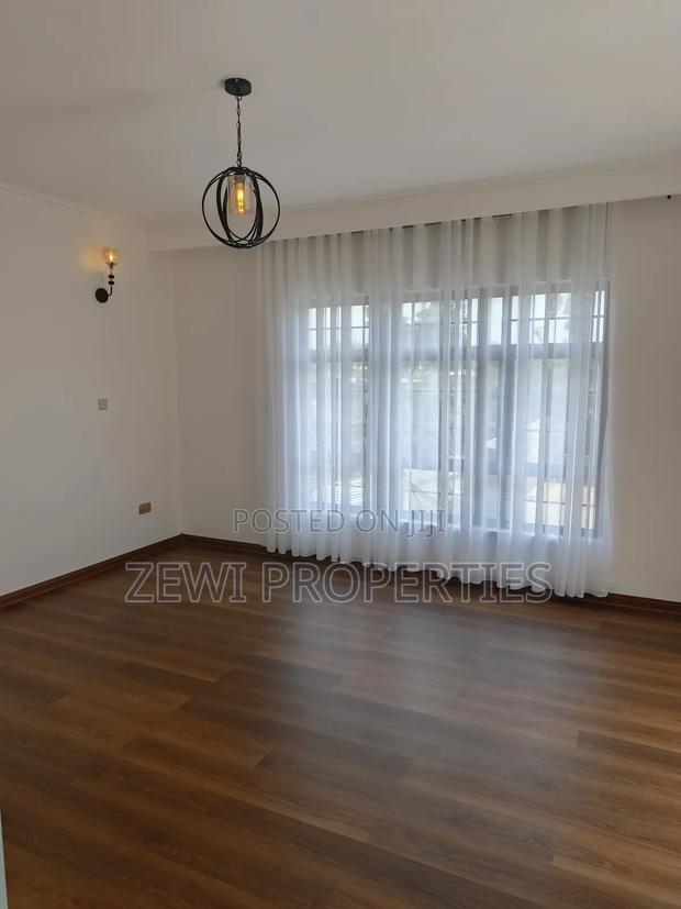 4bdrm Mansion in Ngong, Kibiku for sale